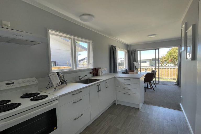 Photo of property in 39 Mcgregor Avenue, Pirimai, Napier, 4112