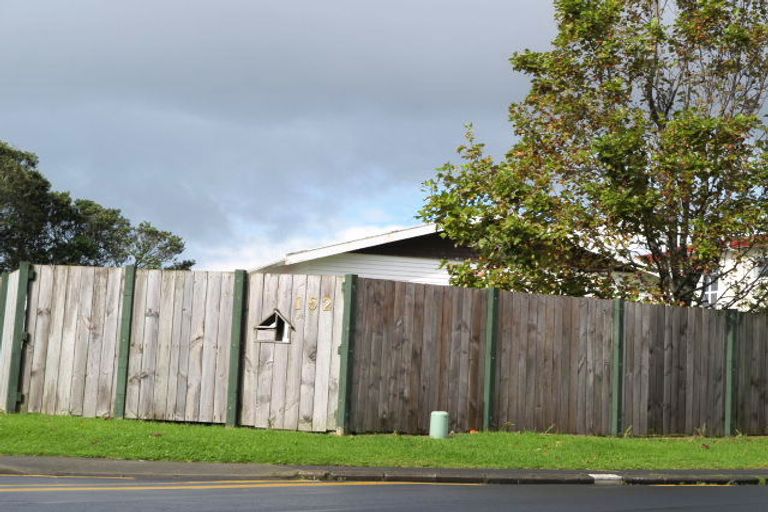 Photo of property in 144 Ridge Road, Howick, Auckland, 2014