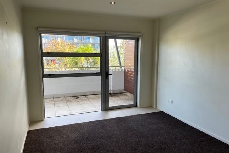 Photo of property in Albany Central, 16a/210 Dairy Flat Highway, Albany, Auckland, 0632