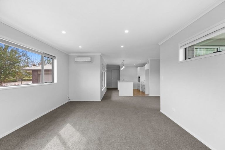 Photo of property in 185 Lakes Boulevard, Pyes Pa, Tauranga, 3112