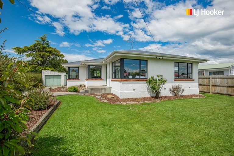 Photo of property in 39 Tay Street, Mosgiel, 9024