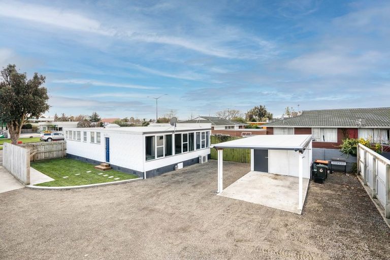 Photo of property in 704 Pioneer Highway, Takaro, Palmerston North, 4412