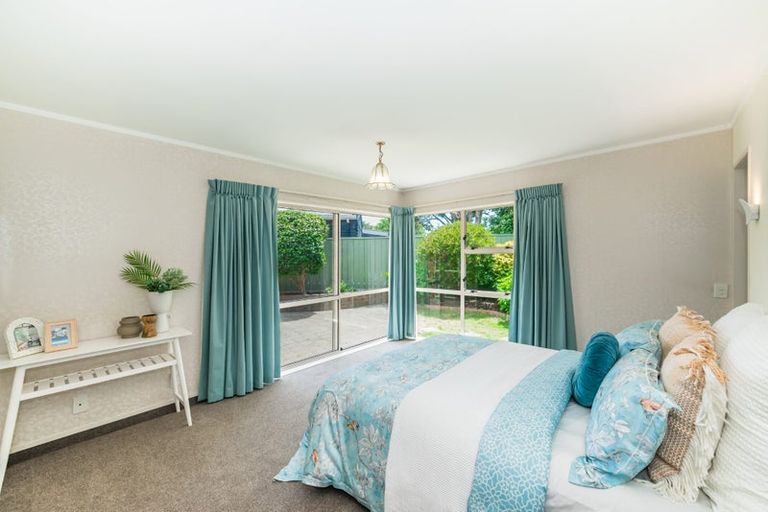 Photo of property in 43 Ngarara Road, Waikanae, 5036