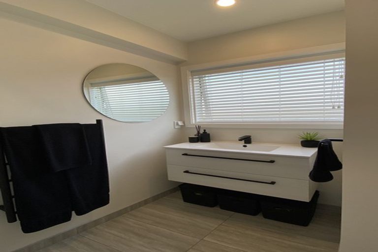 Photo of property in 8/58 Papanui Road, Merivale, Christchurch, 8014