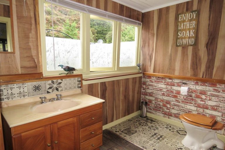 Photo of property in State Highway 7, Blacks Point, Reefton, 7830