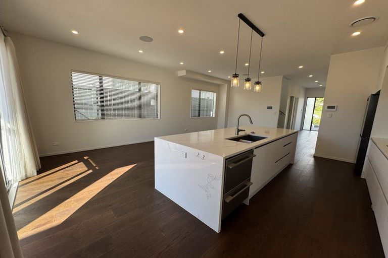 Photo of property in 88 Longhorn Drive, Flat Bush, Auckland, 2019