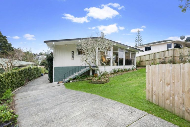 Photo of property in 7 Vonnell Place, Birkdale, Auckland, 0626