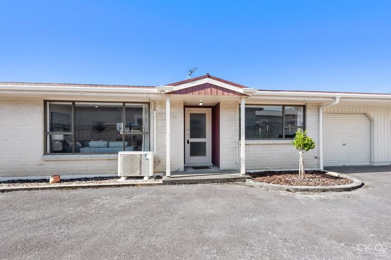 Photo of property in 3b Epuni Street, Hutt Central, Lower Hutt, 5011