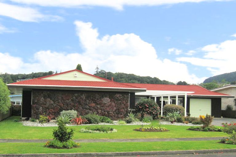 Photo of property in 6 Windsor Avenue, Te Kamo, Whangarei, 0112