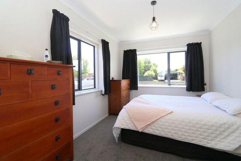 Photo of property in 117 Islington Street, Turnbull Thomson Park, Invercargill, 9810