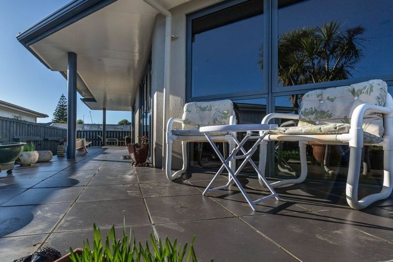 Photo of property in 100a Tasman Street, Karoro, Greymouth, 7805