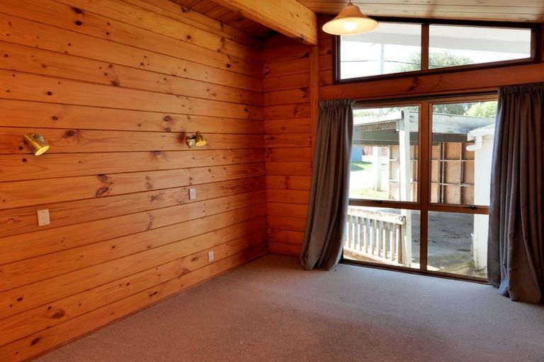 Photo of property in 186 Matai Road, Raumati Beach, Paraparaumu, 5032