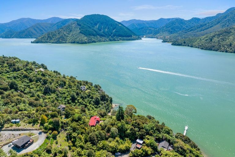 Photo of property in 542 Moetapu Bay Road, Moetapu Bay, Picton, 7282