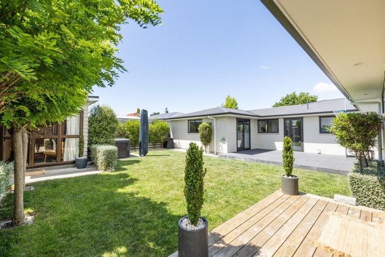 Photo of property in 114 Freyberg Avenue, Tamatea, Napier, 4112