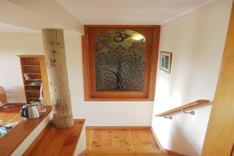 Photo of property in 122 Lone Kauri Road, Karekare, New Lynn, 0772