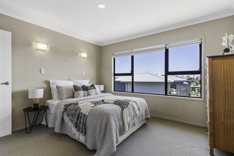 Photo of property in 8 Sutherland Avenue, Mount Maunganui, 3116