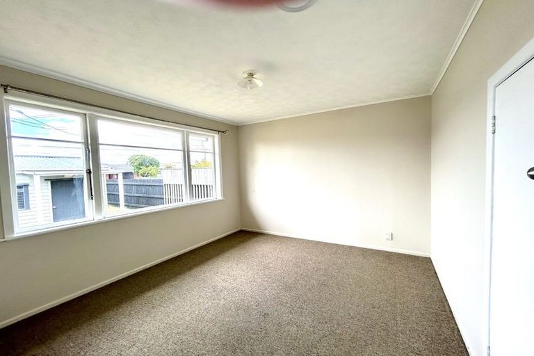 Photo of property in 8 Mahanga Road, Fairy Springs, Rotorua, 3015