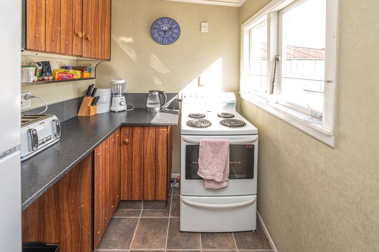 Photo of property in 78 Matai Street, Castlecliff, Whanganui, 4501