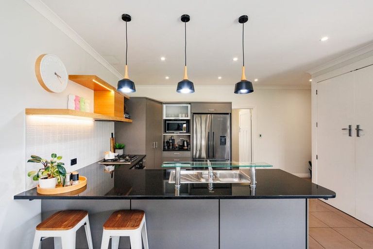 Photo of property in 31 Milverton Avenue, Hokowhitu, Palmerston North, 4410