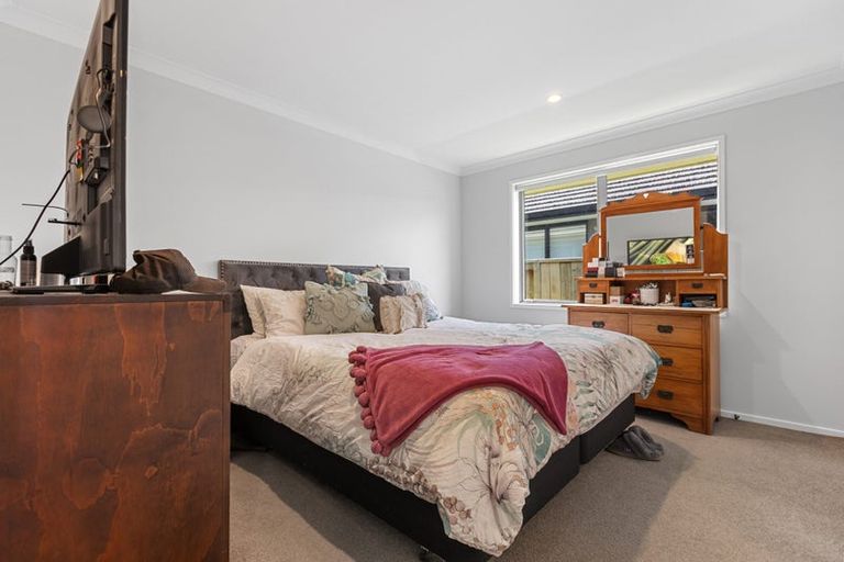 Photo of property in 49 Hills View Drive, Papamoa, 3118