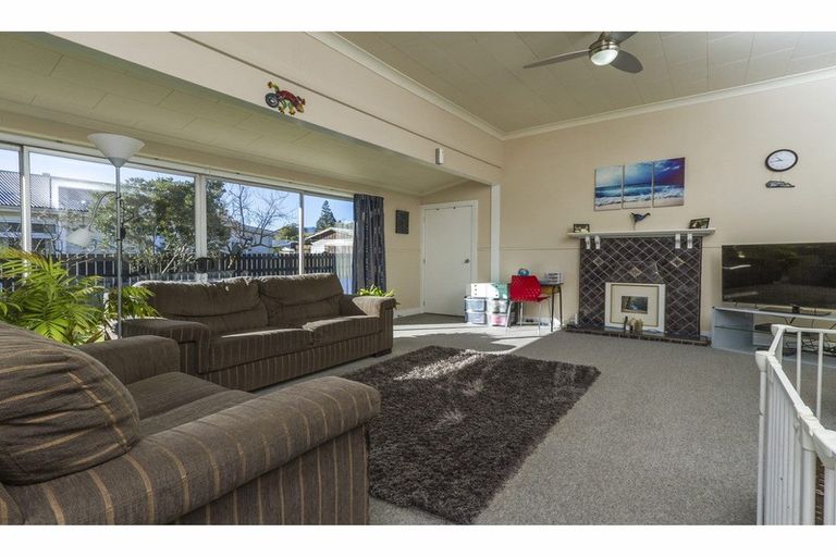 Photo of property in 84 Whitby Road, Wakefield, 7025