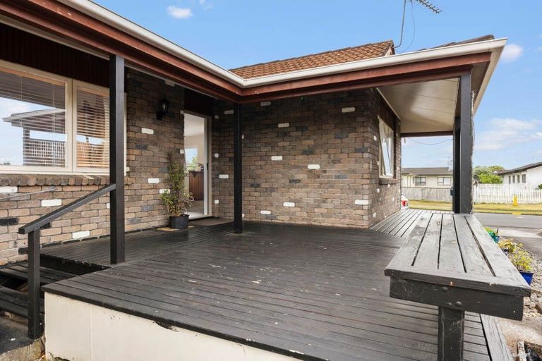 Photo of property in 22 Norfolk Rise, Waiuku, 2123