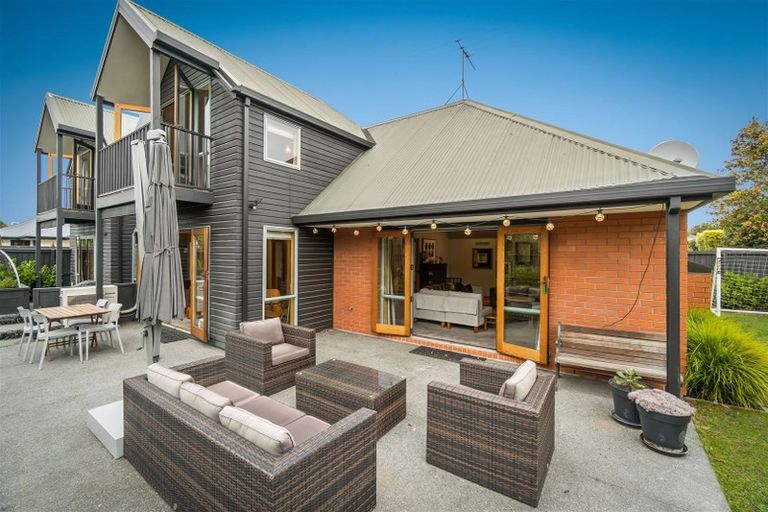 Photo of property in 53b Garreg Road, Bryndwr, Christchurch, 8052