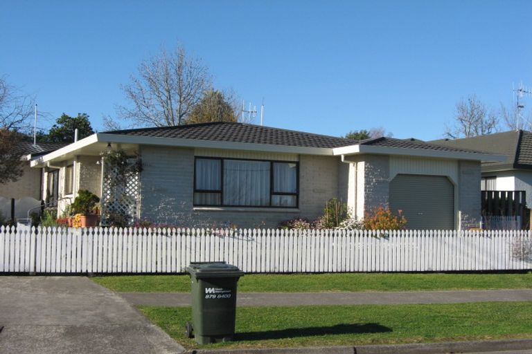 Photo of property in 1/46 Campbell Street, Havelock North, 4130