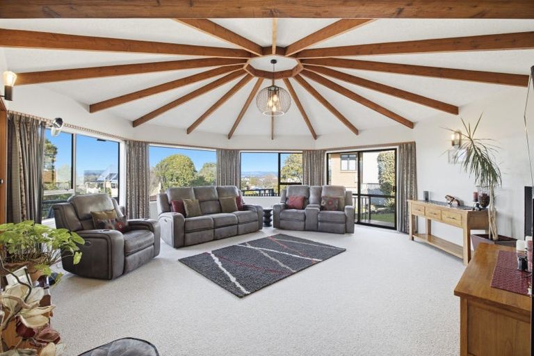 Photo of property in 1 Ranui Place, Feilding, 4702