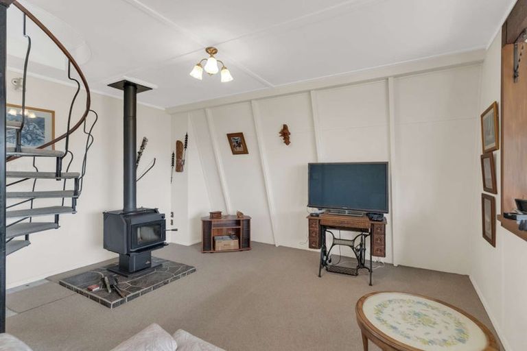 Photo of property in 19 Waipapa Avenue, Diamond Harbour, 8972