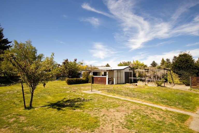 Photo of property in 55 Jollie Road, Twizel, 7901