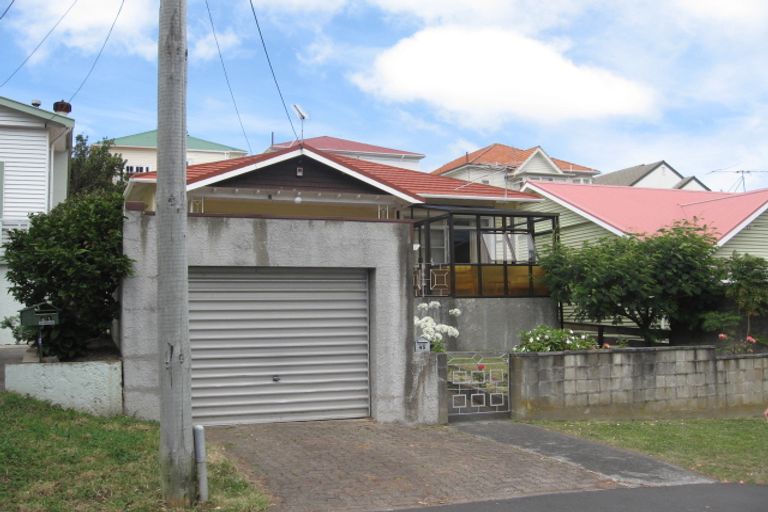 Photo of property in 43 Hohiria Road, Hataitai, Wellington, 6021