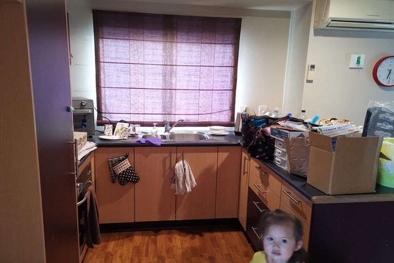 Photo of property in 72a La Trobe Street, Pakuranga Heights, Auckland, 2010