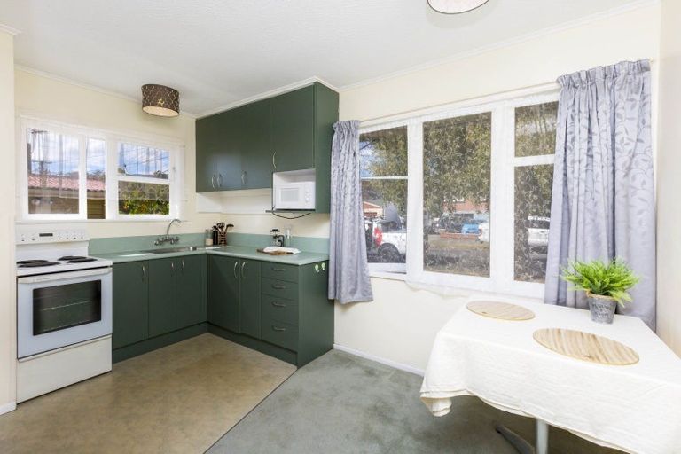 Photo of property in 1/15 Cecil Street, Clouston Park, Upper Hutt, 5018
