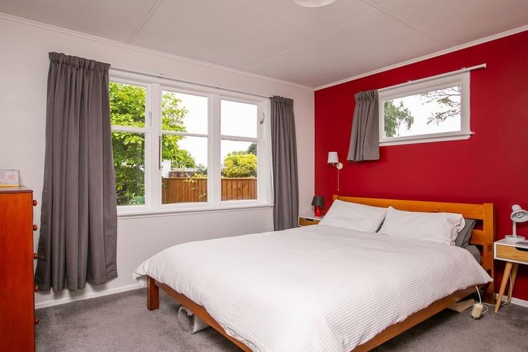 Photo of property in 10 Vivian Street, Solway, Masterton, 5810