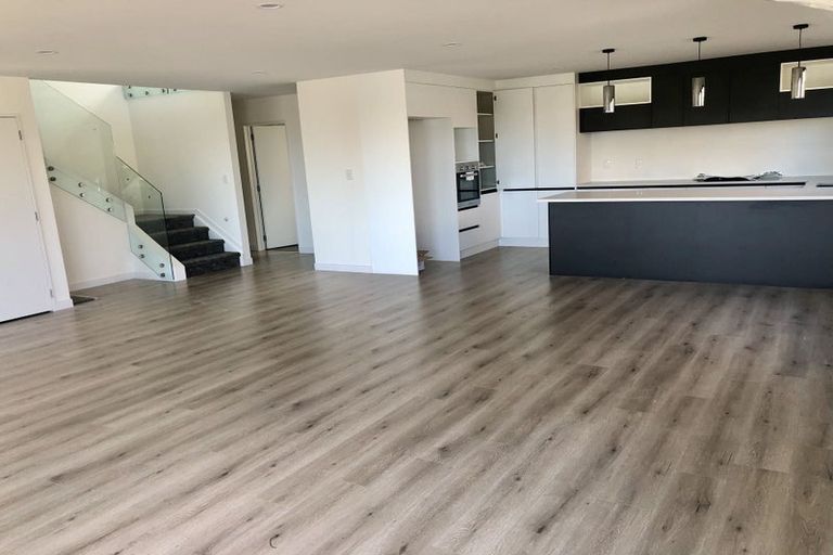 Photo of property in 64a Monarch Avenue, Hillcrest, Auckland, 0627