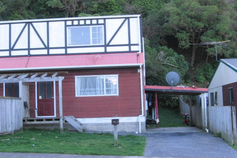 Photo of property in 96a Rangituhi Crescent, Takapuwahia, Porirua, 5022