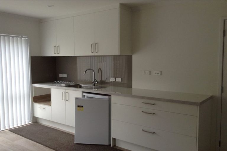 Photo of property in 33a Hyde Street, Manurewa East, Auckland, 2102