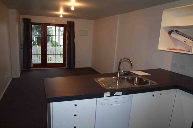 Photo of property in 19 Saint Mary Street, Thorndon, Wellington, 6011