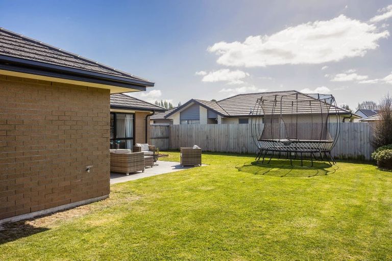 Photo of property in 61 Georgina Street, Marshland, Christchurch, 8083