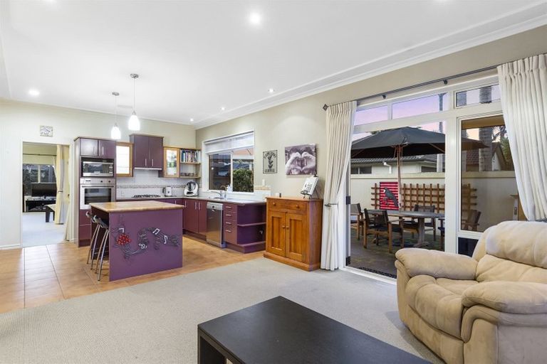 Photo of property in 82 Tuihana Drive, Papamoa Beach, Papamoa, 3118