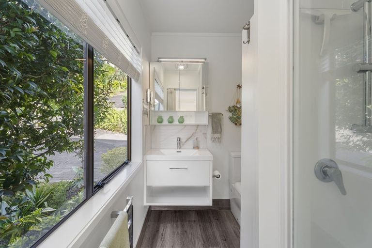 Photo of property in 63 Pemberton Avenue, Bayview, Auckland, 0629