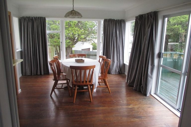 Photo of property in 10 Highfield Place, Levin, 5510