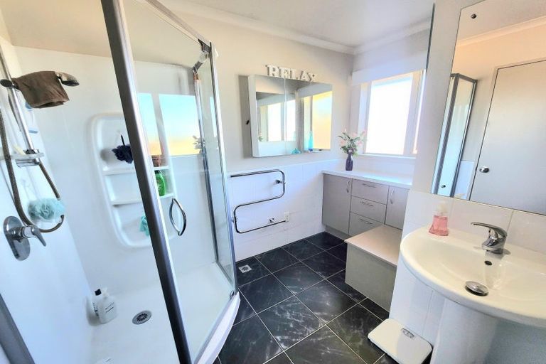 Photo of property in 4 Leven Street, South Hill, Oamaru, 9400