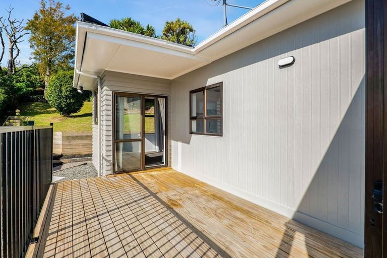 Photo of property in 115 Mangorei Road, Merrilands, New Plymouth, 4312