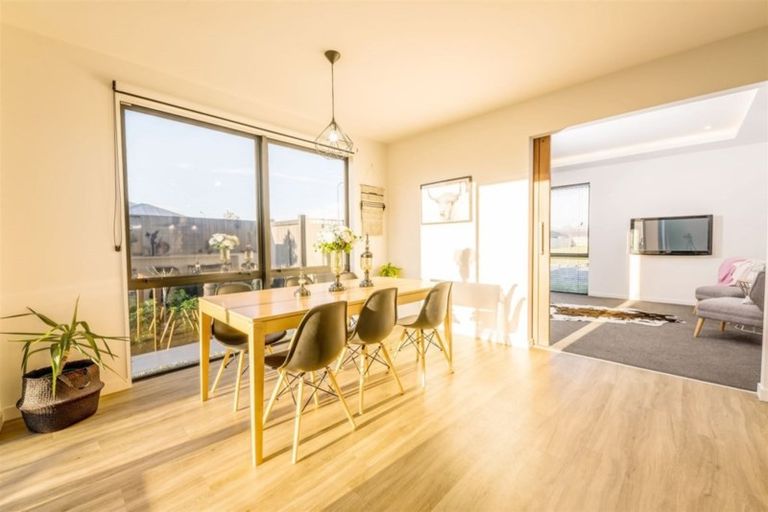 Photo of property in 32 Brusio Drive, Wigram, Christchurch, 8025