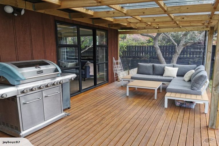 Photo of property in 7 Ruby Place, Orewa, 0931