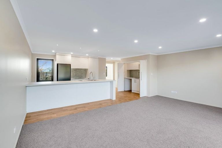 Photo of property in 119b Williams Street, Cambridge, 3434