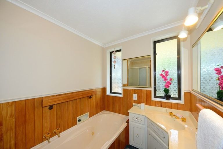 Photo of property in 23b Yellowstone Crescent, Burwood, Christchurch, 8083