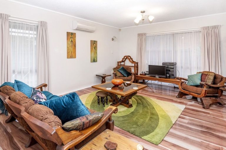 Photo of property in 2/1 Glenside Avenue, Pakuranga, Auckland, 2010